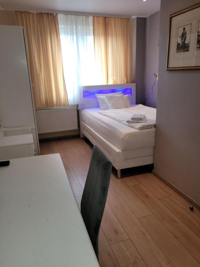פרנקפורט Hotel Franken An Der Messe מראה חיצוני תמונה