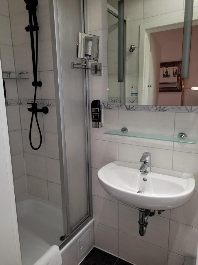 פרנקפורט Hotel Franken An Der Messe מראה חיצוני תמונה